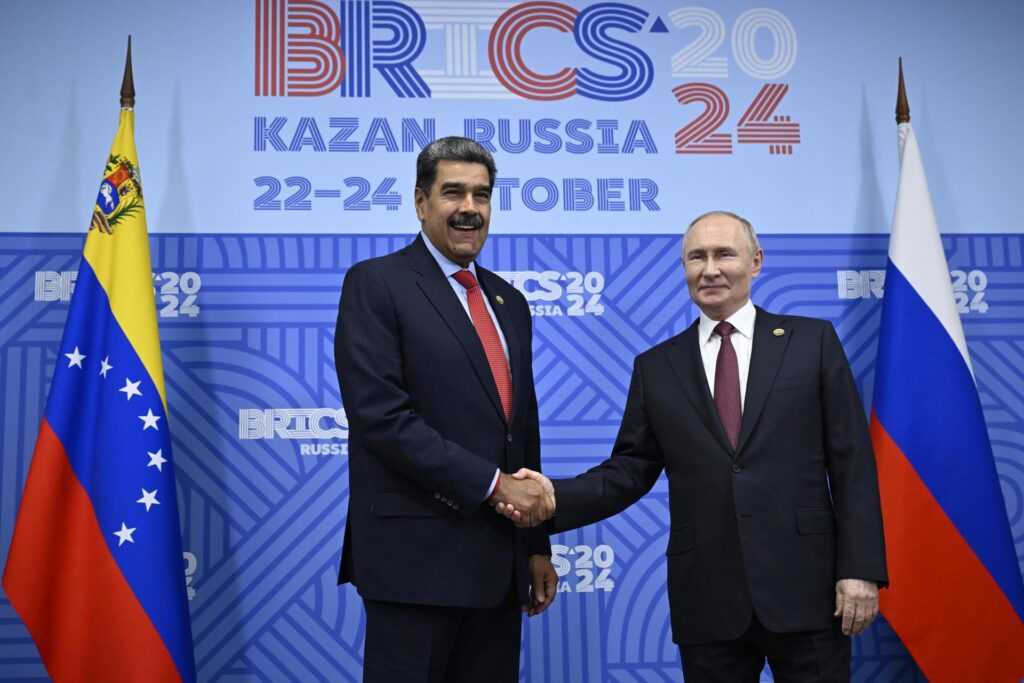 El Kremlin admite contactos con Venezuela sobre una eventual ayuda a Maduro: "Estamos en contacto con nuestros amigos" - AlbertoNews