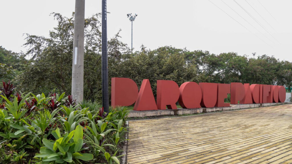 El Parque Pacífico en Cali no aguanta un retraso más
