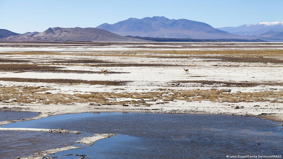El agua sacrificada para extraer materias primas críticas – DW – 20/11/2025