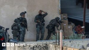 El video que muestra cómo fuerzas israelíes matan a dos palestinos en Cisjordania luego de que estos parecieran rendirse