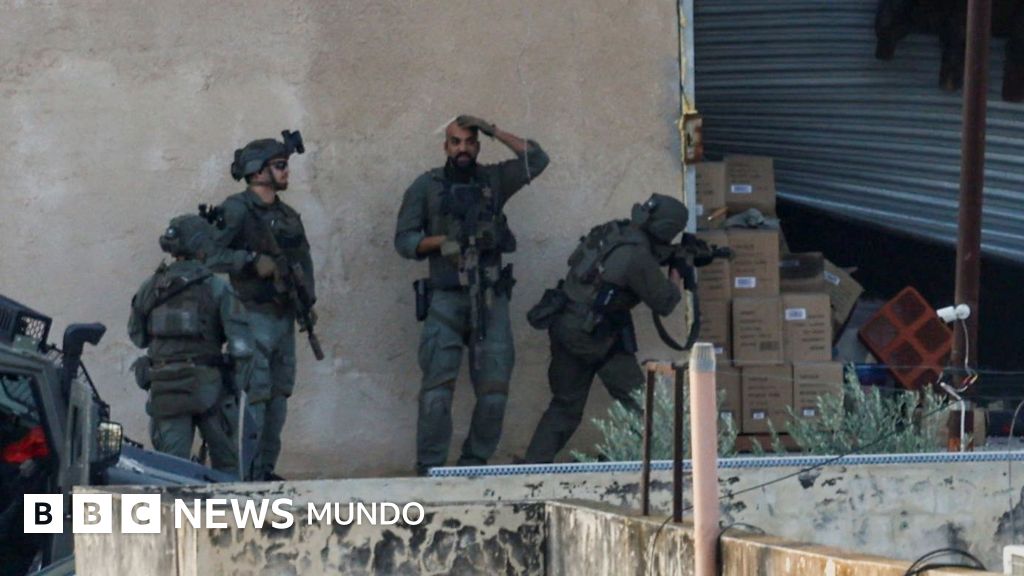 El video que muestra cómo fuerzas israelíes matan a dos palestinos en Cisjordania luego de que estos parecieran rendirse