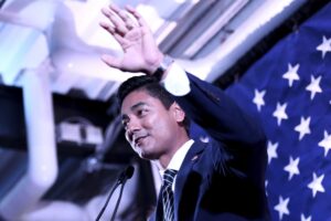 Elecciones en EEUU: El hermanastro del vicepresidente JD Vance pierde la elección a alcalde de CincinnatI: ganó el demócrata Aftab Pureval – AlbertoNews