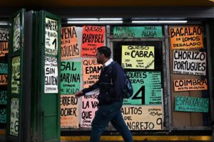 En medio de las tensiones con EE.UU., la inflación vuelve a golpear a Venezuela – AlbertoNews