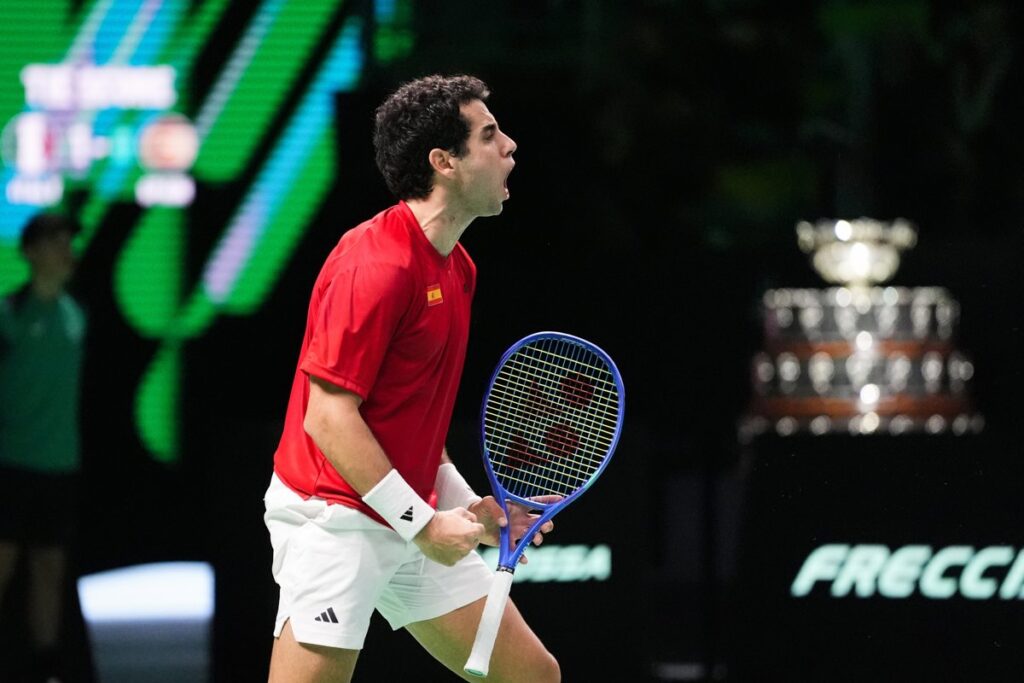 España cae en la final de la Davis contra la tricampeona Italia