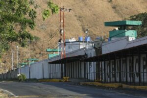 Estudiantes de la UCV terminaron presos mientras grababan una tesis en las adyacencias de Tocorón