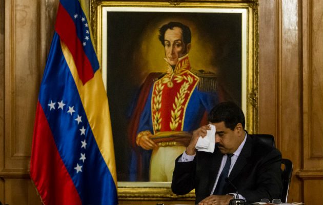 Excapitán de navío venezolano reveló cuál es la "vía de escape más fácil" para Maduro