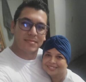 Exigen la liberación de Diego Sierralta Barrios, único familia de la activista Yenny Barrios, quien es paciente oncológica y se encuentra en estado crítico – AlbertoNews