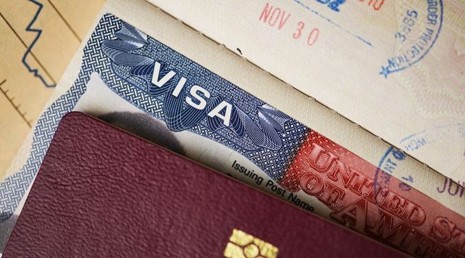 Gobierno de Trump cancela más de 80.000 visas en 2025