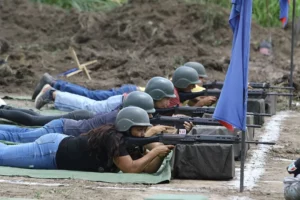 Gobierno quiere mostrar un “ejército descentralizado” a EEUU: estrategia encubierta en nueva ley, según experto 