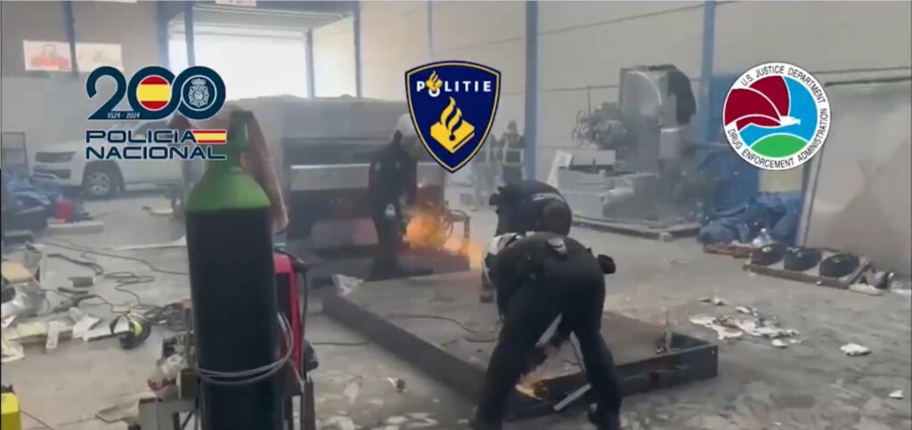 Golpe al Cártel de Jalisco en España: 20 detenidos que traían droga en maquinaria pesada - AlbertoNews