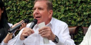 González se compromete a liberar a las mujeres presas políticas
