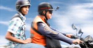 Iberia estrena línea de mototaxis Caracas-Madrid – El Chigüire Bipolar