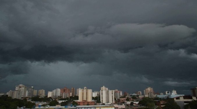 Inameh pronostica nubosidad y lluvias en varias zonas del país