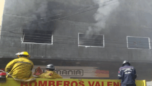 Incendio en el sur de Valencia afectó a tapicería