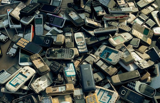 Informe: 25% de los desechos electrónicos terminan en la basura doméstica