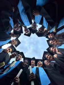 Instituto Universitario JHS celebra la graduación de su primera promoción de Técnicos Superiores en Producción Avícola – Diario La Nación
