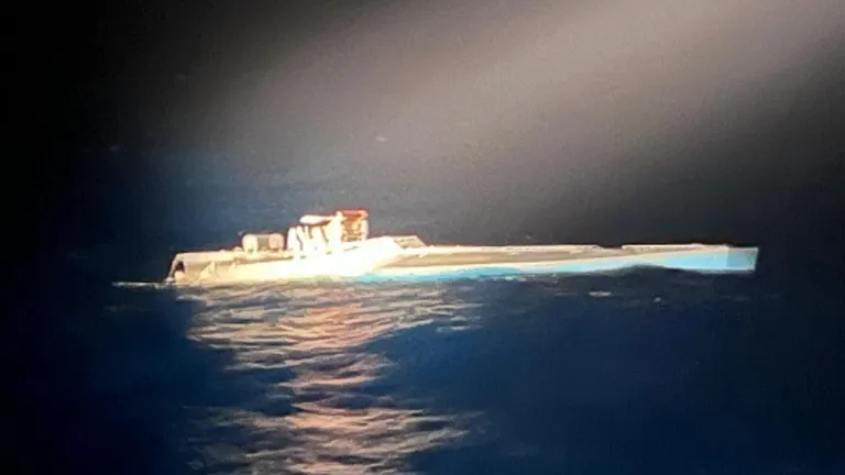 Interceptan en aguas de Portugal un presunto narcosubmarino con casi dos toneladas de drogas