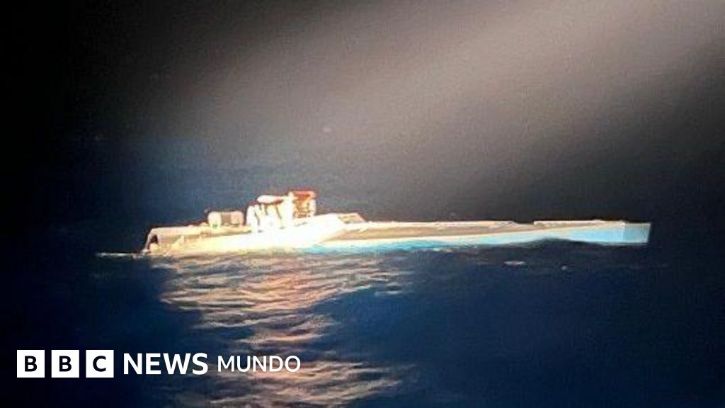 Interceptan en el Atlántico un narcosubmarino que transportaba 1,7 toneladas de cocaína