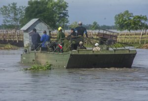 Inundaciones prosiguen días después de pasar por Cuba el huracán Melissa : IPS Agencia de Noticias