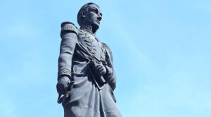 Investigan hurto de la espada de Bolívar en Lagunillas
