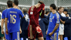 Italia perdió por goleada y puso nuevamente en riesgo su participación en el Mundial 2026