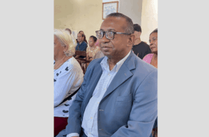 Jubilados exigen bono de $300 ante aguinaldo de Bs. 130