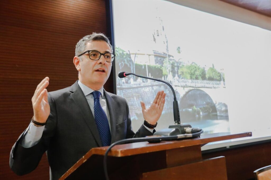 La APM acusa a Sánchez de "intromisión" por sus palabras sobre el caso del fiscal general del Estado