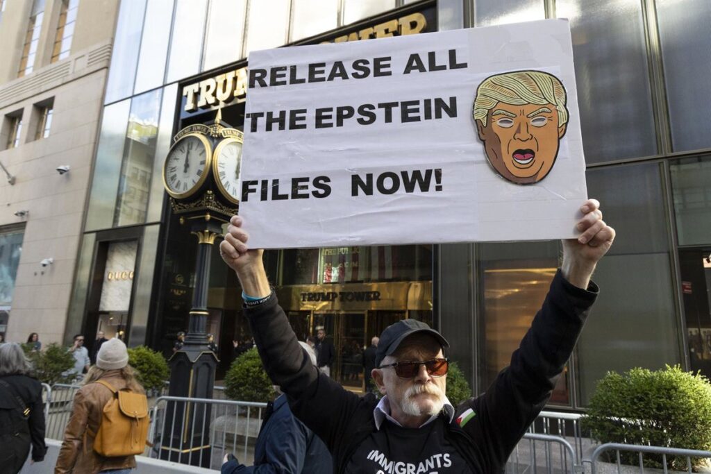 La Cámara de Representantes de EEUU aprueba con un solo voto en contra la publicación de los archivos de Epstein