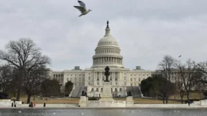 La Casa Blanca reconoció que el cierre del gobierno afectó la economía más de lo previsto
