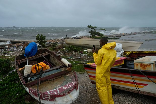 La India envía ayuda humanitaria a Cuba y Jamaica tras la devastación del huracán Melissa