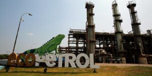 La petrolera colombiana Ecopetrol denuncia un atentado a su oleoducto en zona fronteriza con Venezuela – AlbertoNews