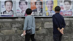 La polémica muerte de un joven de 26 años que trabajó 80 horas en una semana conmociona Corea del Sur | elperiodico.com