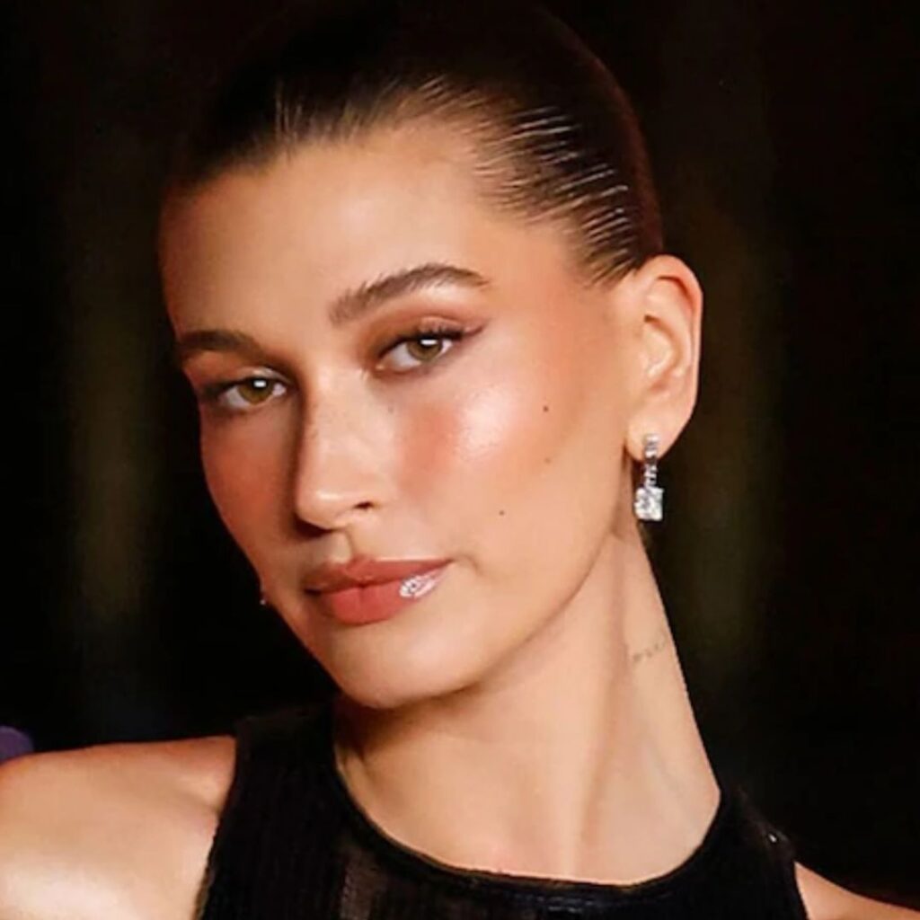 La técnica "Haute Blush" de Hailey Bieber: todo lo que debes saber
