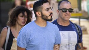 Liberan al ‘estafador de Tinder’, cuya historia inspiró un documental de Netflix