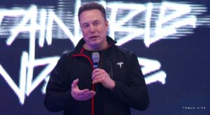 Los accionistas de Tesla aprueban dar a Musk un inédito bonus de un billón de dólares para que levante su «ejército robótico»