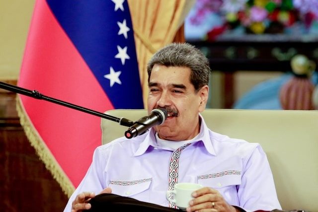 Los bonos venezolanos se disparan a medida que aumenta la presión de EEUU sobre Maduro