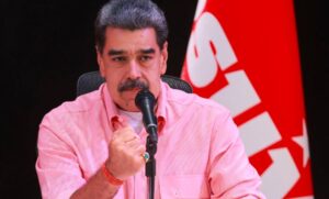 Maduro desató su furia contra fuerzas democráticas de Venezuela mientras crece tensiones con EEUU