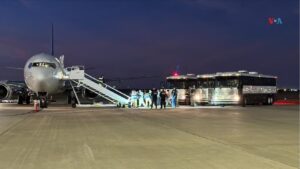 Maduro repudia declaración de Trump sobre espacio aéreo