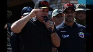 Ministro Cabello supervisa despliegue de seguridad en Caracas
