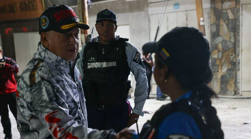 Ministro Cabello supervisó seguridad en La Guaira
