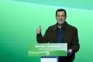 Moreno anima al PP-A a «defender sin complejos» que es el partido que «más cuida los servicios públicos» | europapress.es