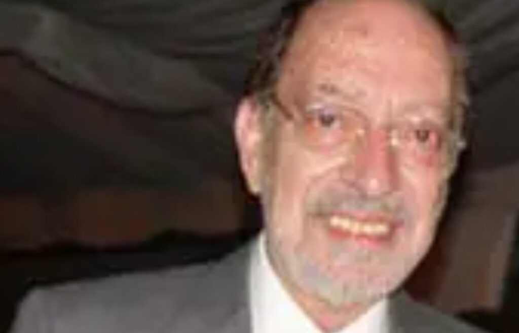Murió el periodista, embajador y político Armando Durán