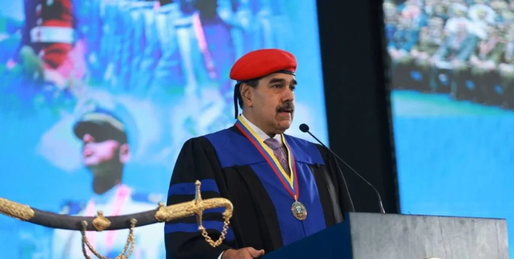 Nicolás Maduro dice que ninguna amenaza podrá tomarlos por sorpresa