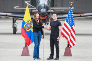 Noboa y la secretaria de Seguridad de EE.UU. inspeccionan la antigua base militar de Manta – AlbertoNews