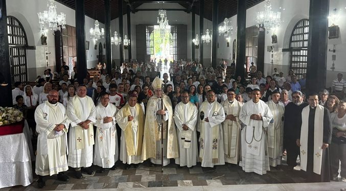 Nuncio Apostólico de Venezuela visita la Catedral de Trujillo