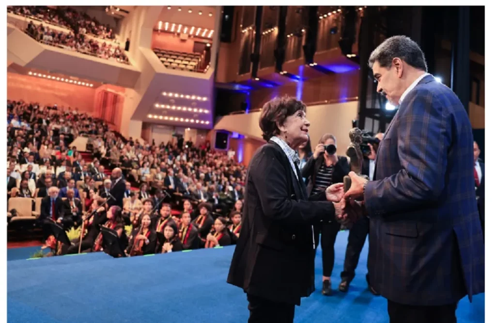 Otorgan los XX Premios de Ciencia, Tecnología e Innovación 2025