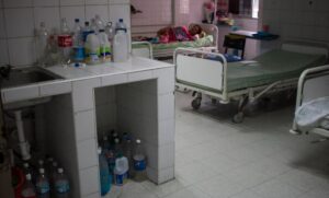 Después de años de abandono, el chavismo activó plan "para la recuperación de los hospitales"