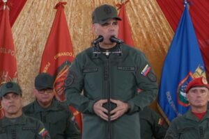 Padrino López tacha de «arrogantes» órdenes de Trump: El Caribe no es un espacio cerrado