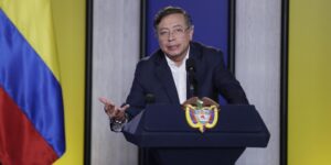 Petro: “El problema de Maduro es la falta de democracia”