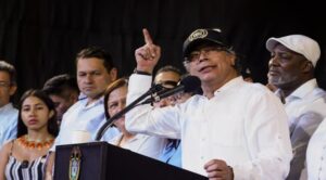 Petro cuestiona silencio de la OEA tras acusación de la ONU